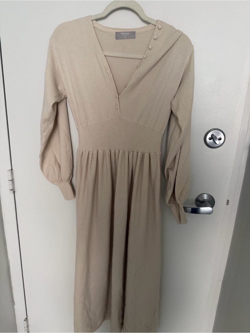 Hobemty Taupe V-Neck Long Sleeve Dress with Button Detail